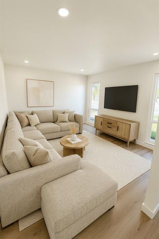 580 N Oak Ave, Oakdale, CA 95361