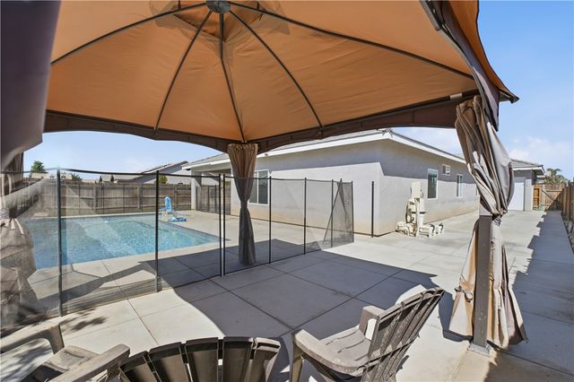 9021 Drovers Run, Bakersfield, CA 93311