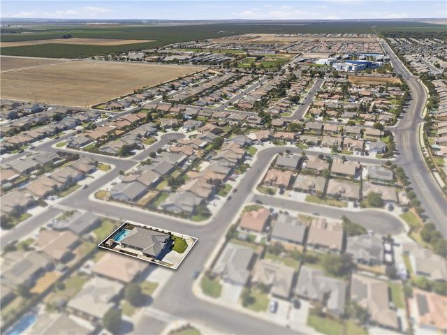 9021 Drovers Run, Bakersfield, CA 93311