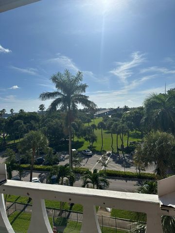 15 S Golfview Road 504, Lake Worth Beach, FL 33460