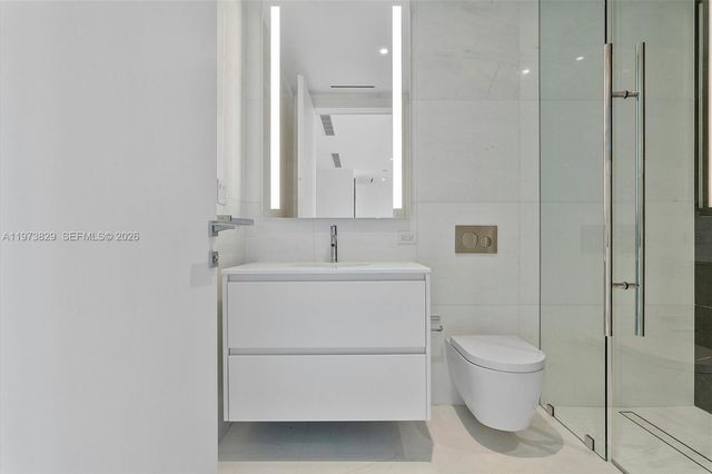 300 Biscayne Boulevard Way 903C, Miami, FL 33131