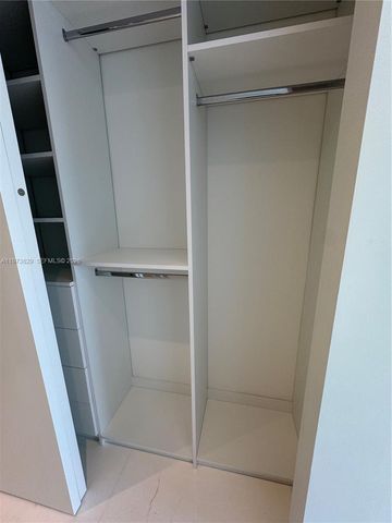 300 Biscayne Boulevard Way 903C, Miami, FL 33131