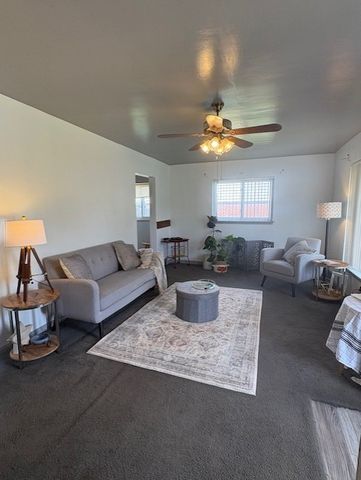 100 Monahan St, Hopewell Twp, PA 15001
