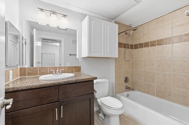 6810 Deatonhill DR 4202, Austin, TX 78745