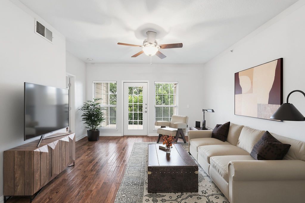 6810 Deatonhill DR 4202, Austin, TX 78745