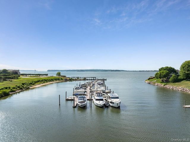 15 Harbour Point Drive, Northport, NY 11768