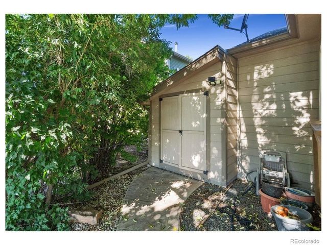 1840 Silver Leaf Dr, Loveland, CO 80538