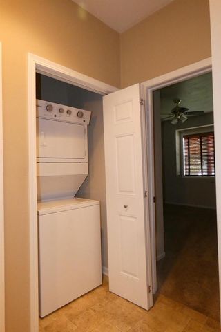 1228 CAMERON CIRCLE, Neenah, WI 54956