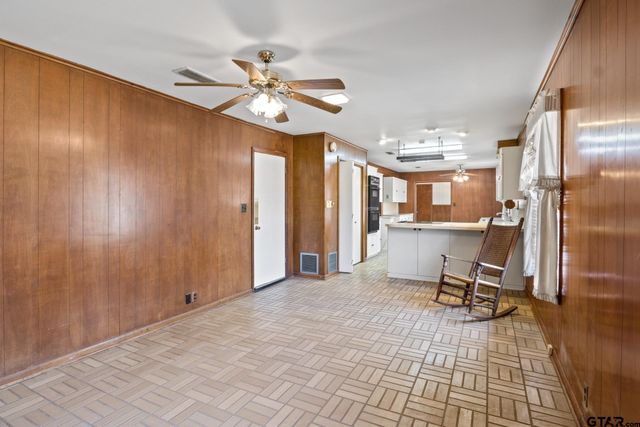 416 Dogwood, Mt Pleasant, TX 75455