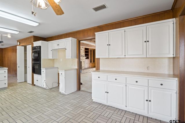 416 Dogwood, Mt Pleasant, TX 75455