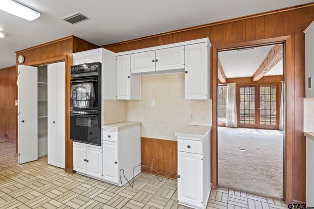 416 Dogwood, Mt Pleasant, TX 75455