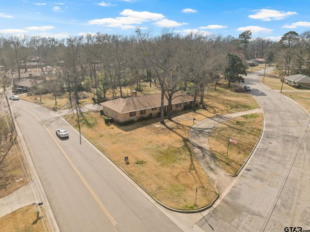 416 Dogwood, Mt Pleasant, TX 75455