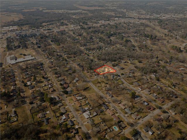 416 Dogwood, Mt Pleasant, TX 75455