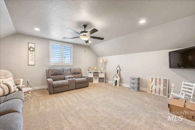 4376 Wagon, Nampa, ID 83687