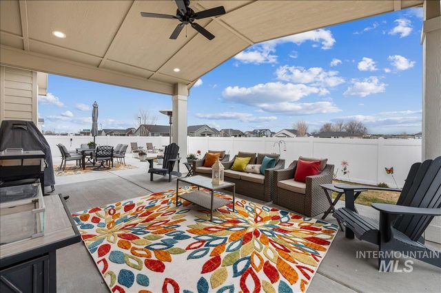 4376 Wagon, Nampa, ID 83687