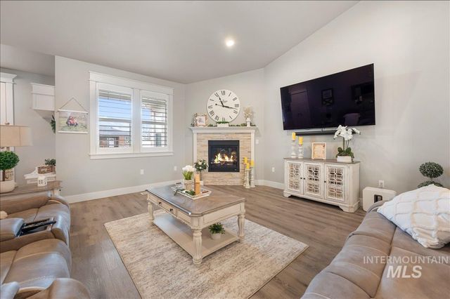 4376 Wagon, Nampa, ID 83687