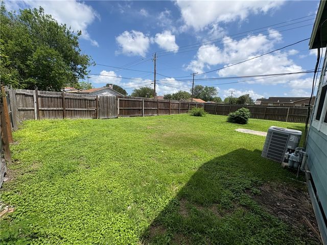3562 Topeka St, Corpus Christi, TX 78411