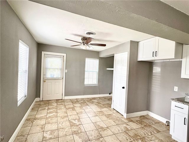 3562 Topeka St, Corpus Christi, TX 78411