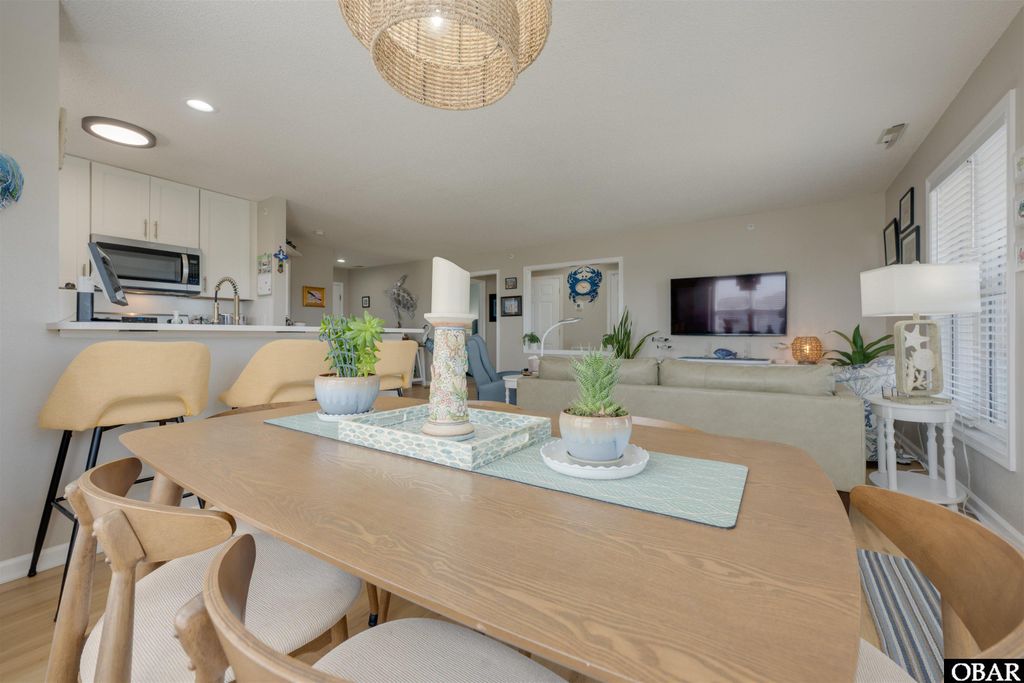 Image 11 of property listing at 721 Pirates Way Unit 721, Manteo, NC 27954