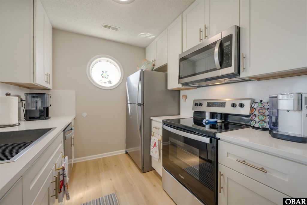 Image 13 of property listing at 721 Pirates Way Unit 721, Manteo, NC 27954