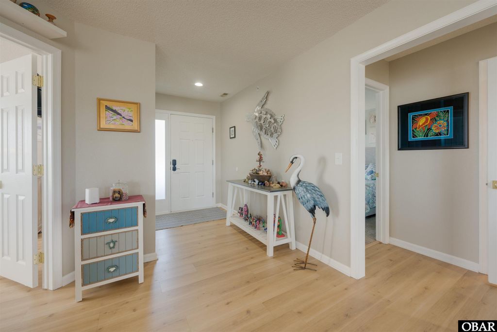 Image 15 of property listing at 721 Pirates Way Unit 721, Manteo, NC 27954