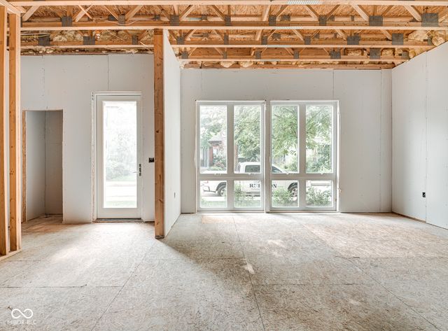 319 E 16th Street 207, Indianapolis, IN 46202