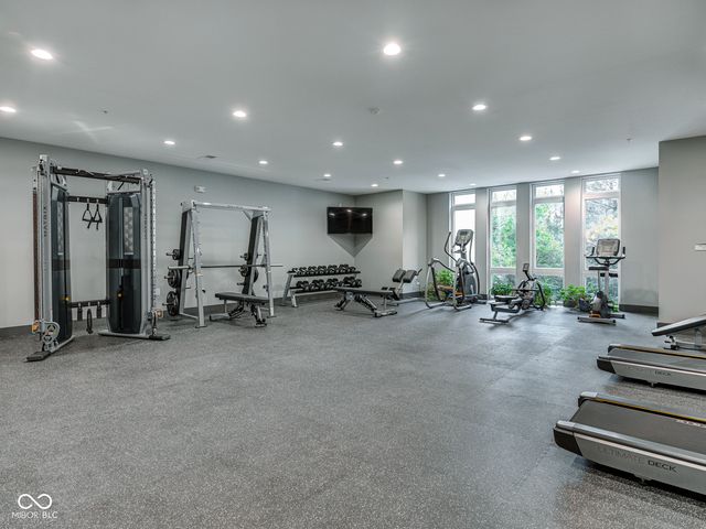 319 E 16th Street 207, Indianapolis, IN 46202