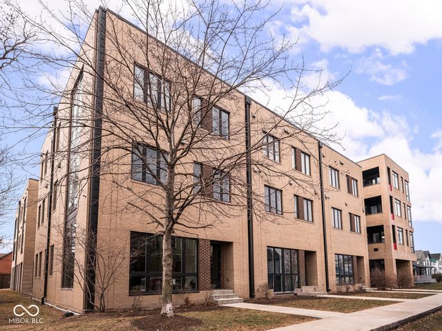 319 E 16th Street 207, Indianapolis, IN 46202