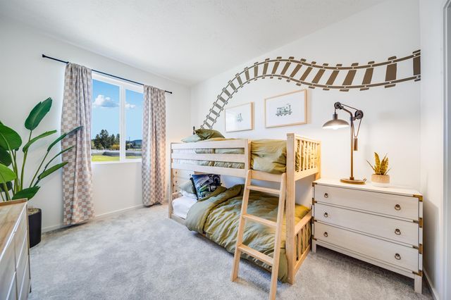 16440 E 31st Ln, Spokane Valley, WA 99037