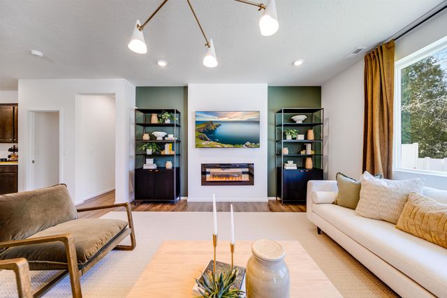 16440 E 31st Ln, Spokane Valley, WA 99037