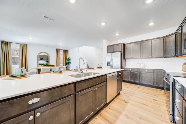 16440 E 31st Ln, Spokane Valley, WA 99037