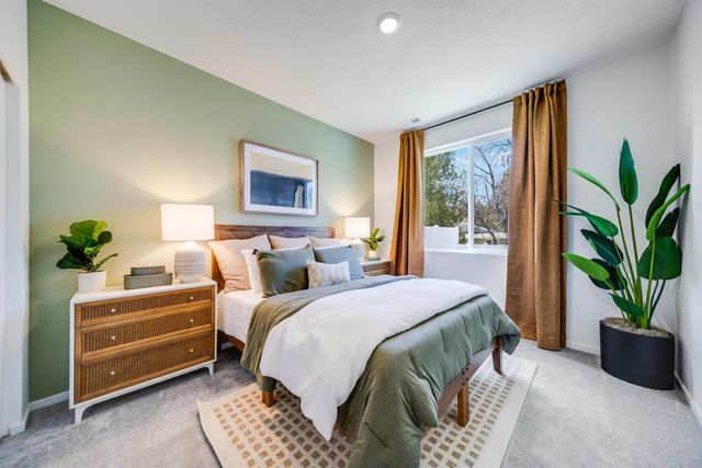 16440 E 31st Ln, Spokane Valley, WA 99037