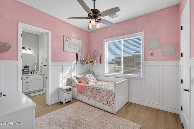 629 W CLOUD Road, Phoenix, AZ 85086