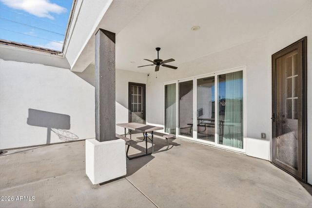 629 W CLOUD Road, Phoenix, AZ 85086