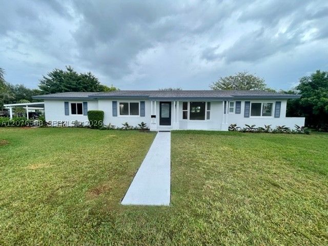 17051 SW 85th Ave, Palmetto Bay, FL 33157