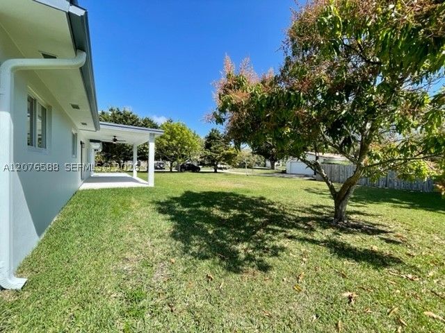 17051 SW 85th Ave, Palmetto Bay, FL 33157