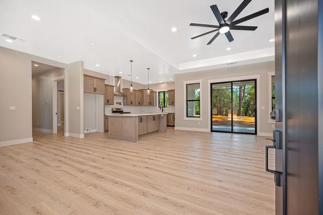 5347 Reservoir Rd, Georgetown, CA 95634