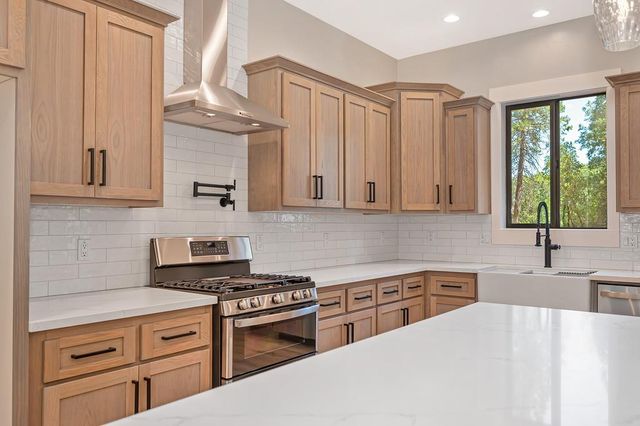5347 Reservoir Rd, Georgetown, CA 95634