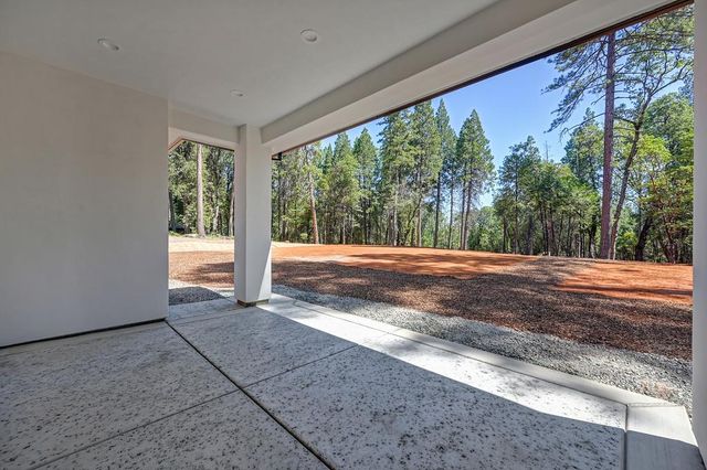 5347 Reservoir Rd, Georgetown, CA 95634