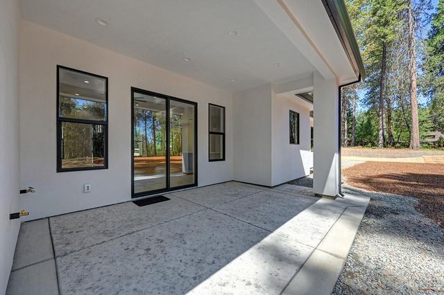 5347 Reservoir Rd, Georgetown, CA 95634