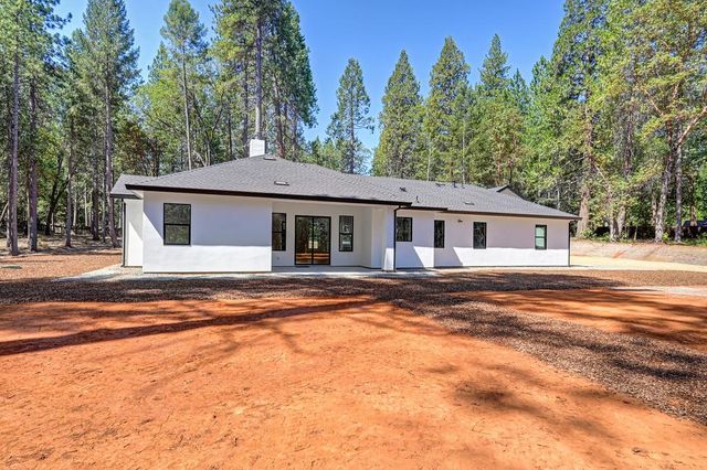 5347 Reservoir Rd, Georgetown, CA 95634