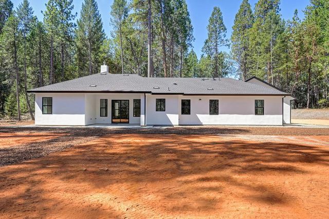 5347 Reservoir Rd, Georgetown, CA 95634