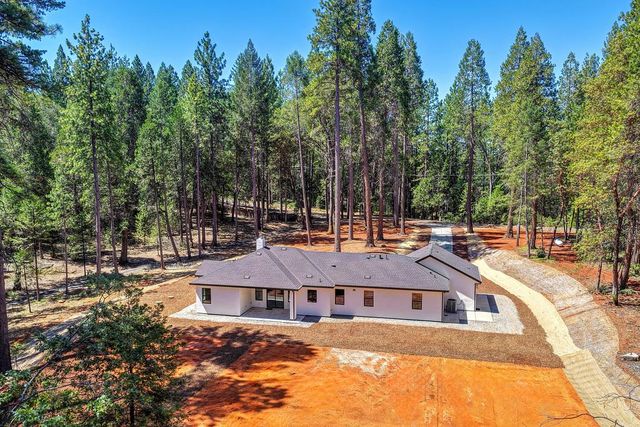 5347 Reservoir Rd, Georgetown, CA 95634