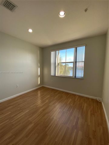 4404 SW 160th Ave 828, Miramar, FL 33027