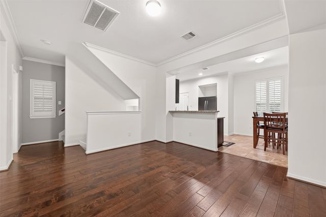 8102 Stoneyway Drive, Houston, TX 77040