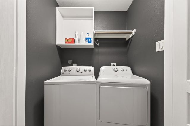 8102 Stoneyway Drive, Houston, TX 77040