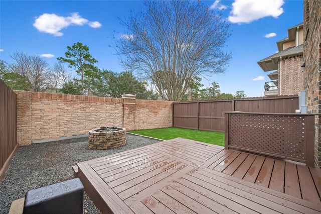 8102 Stoneyway Drive, Houston, TX 77040