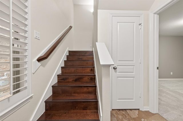 8102 Stoneyway Drive, Houston, TX 77040