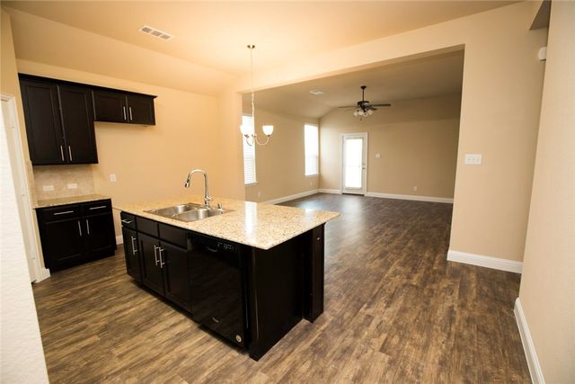 1215 Mount Olive Lane, Forney, TX 75126