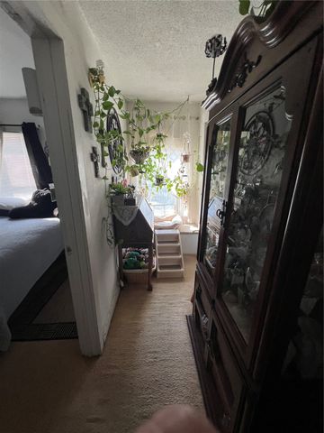 366 7TH Avenue SW, Cedar Rapids, IA 52404